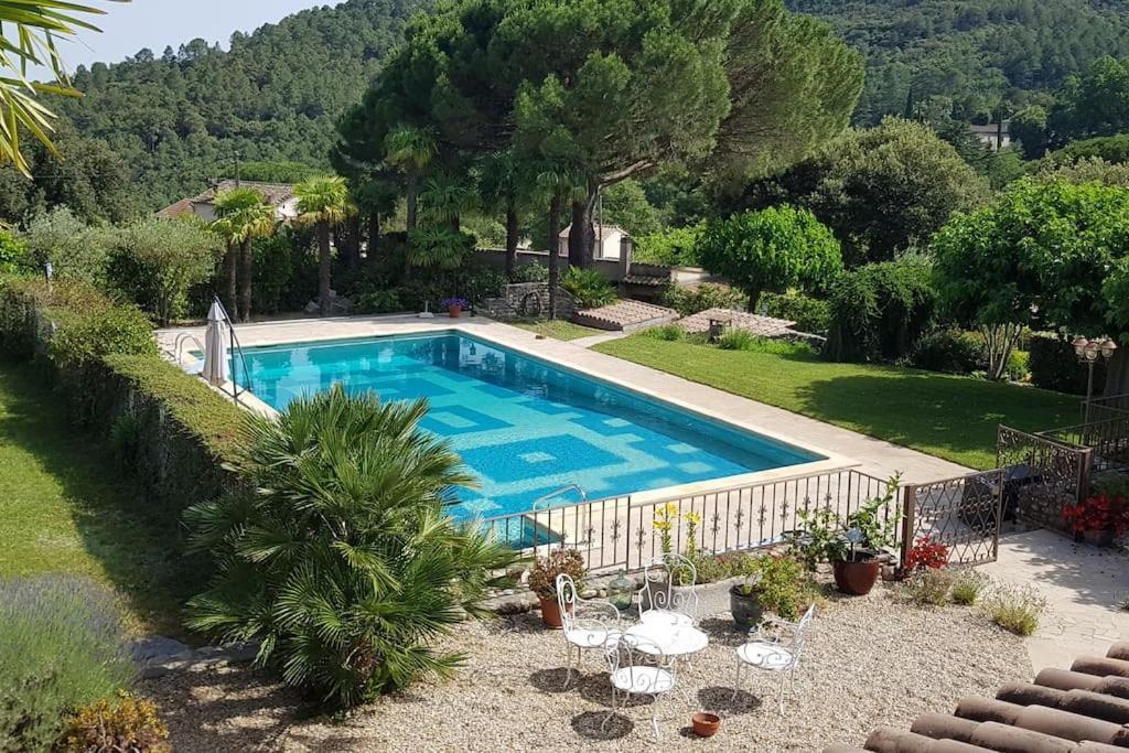 A L'Ombre Du Chene Gites Eden En Cevennes 앙뒤즈 외부 사진